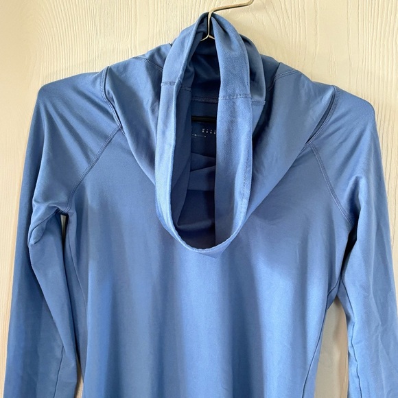 Reebok Playwarm long sleeve, cowl neck, drifit, athletic top - Picture 2 of 8